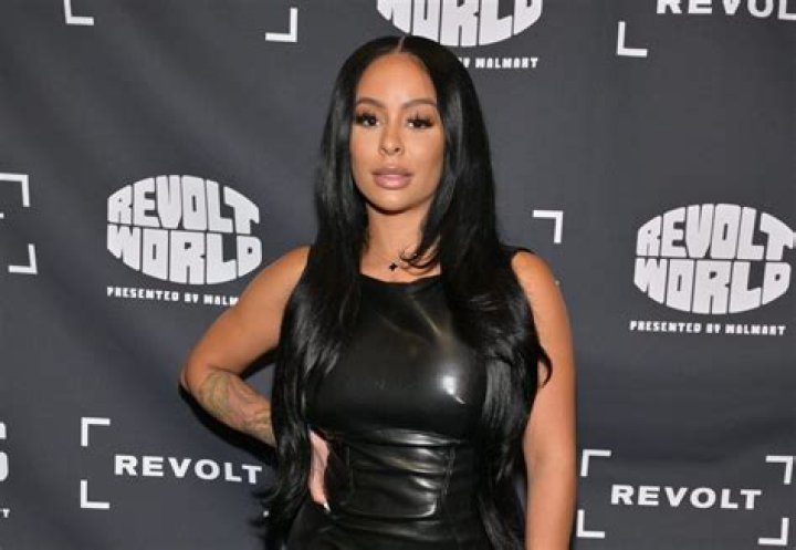 Alexis Skyy