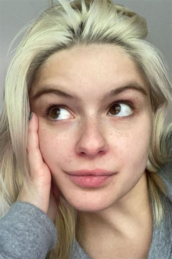 Ariel Winter No Makeup