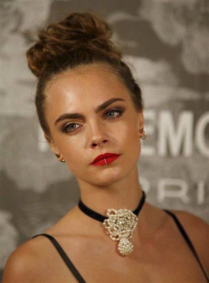Cara Delevingne Lip Ring