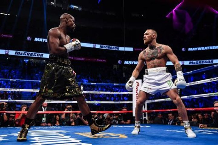 Conor McGregor Floyd Mayweather