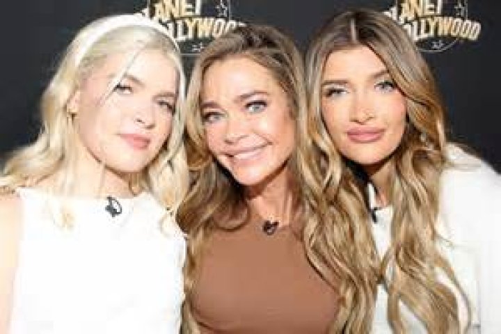 Denise Richards, Sami Sheen
