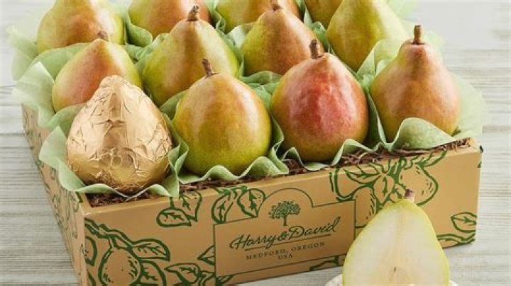 Harry & David Royal Riviera Gold Pear Gift, $34.99