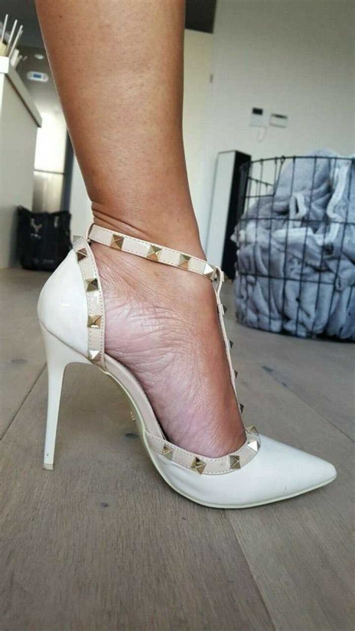 heel11