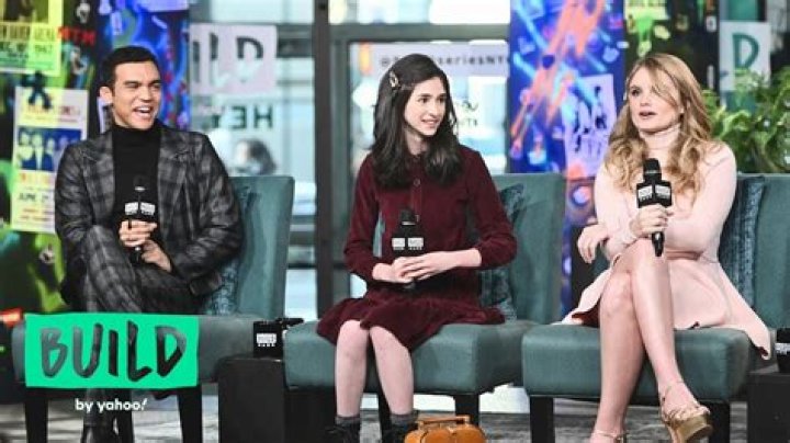Josh Thomas, Maeve Press & Kayla Cromer