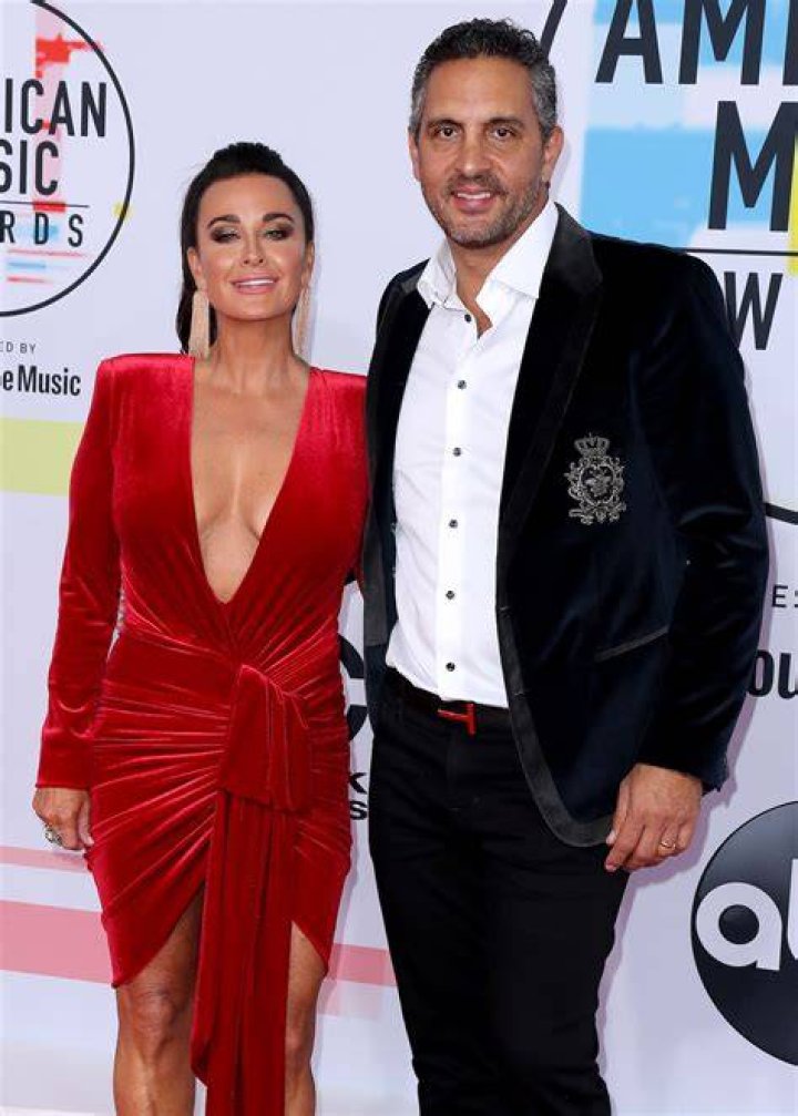 Kyle Richards and Mauricio Umansky The Women's Cancer Research Fund hosts An Unforgettable Evening, Arrivals, Beverly Wilshire Hotel, Los Angeles, USA - 27 Feb 2020