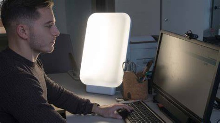 light therapy lamp