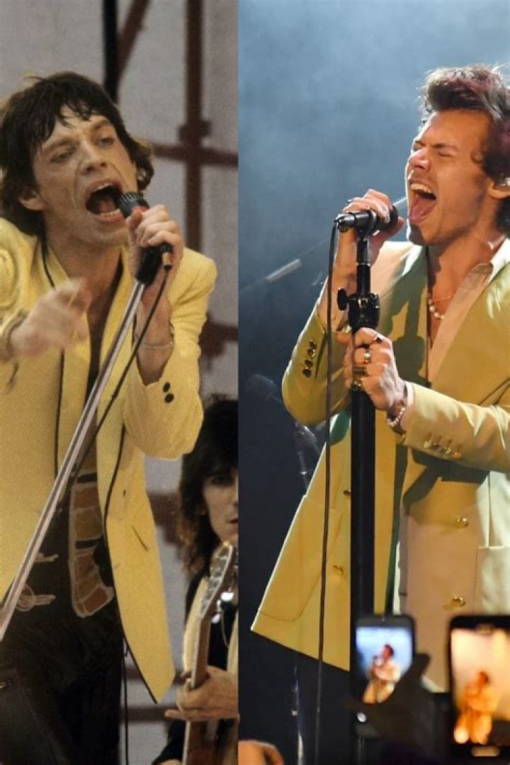 Mick Jagger Harry Styles Performing