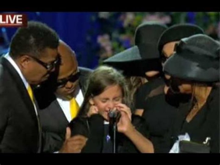 Paris Jackson At Funeral