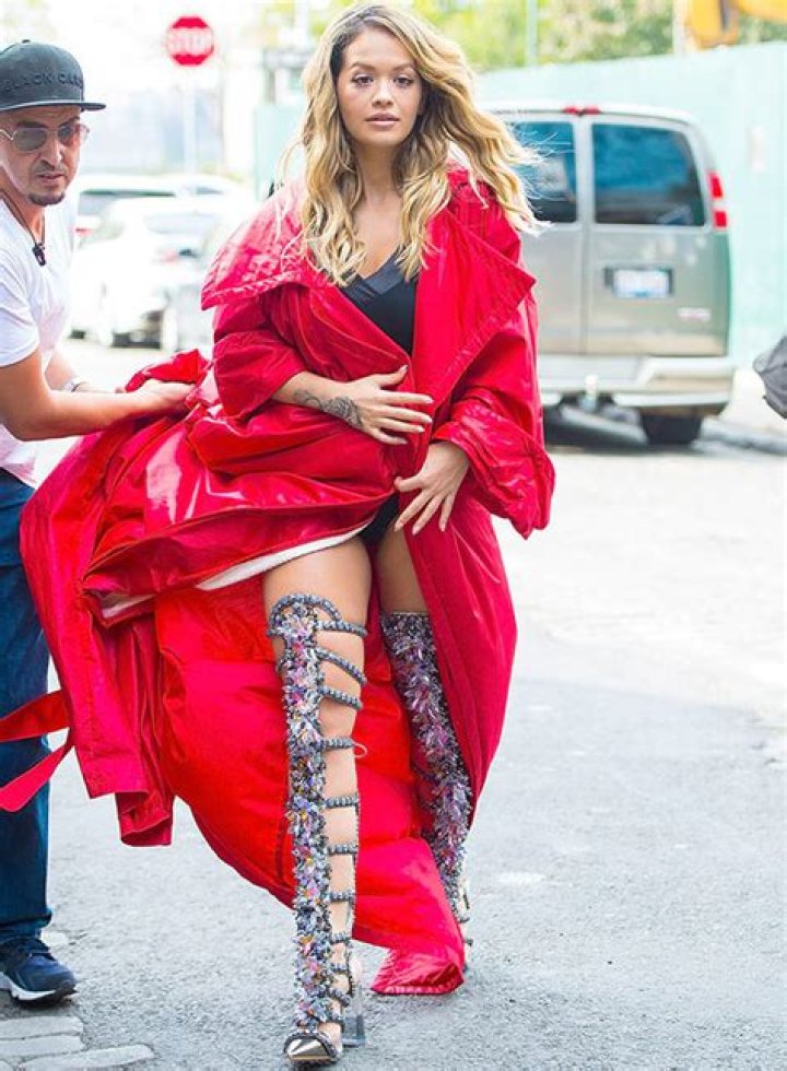 Rita Ora Wardrobe Malfunction