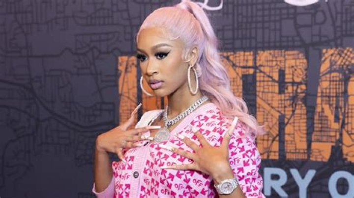 Saweetie & Lakeyah