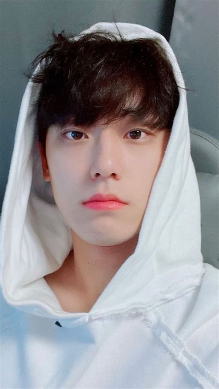 Sky Lee 23 years