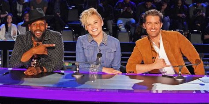 tWitch JoJo Siwa Matthew Morrison